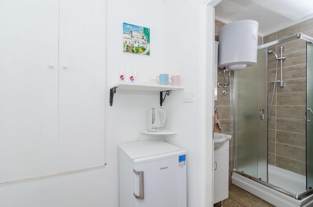 Apartments Porto Della Vita Okuklje Екстериор снимка