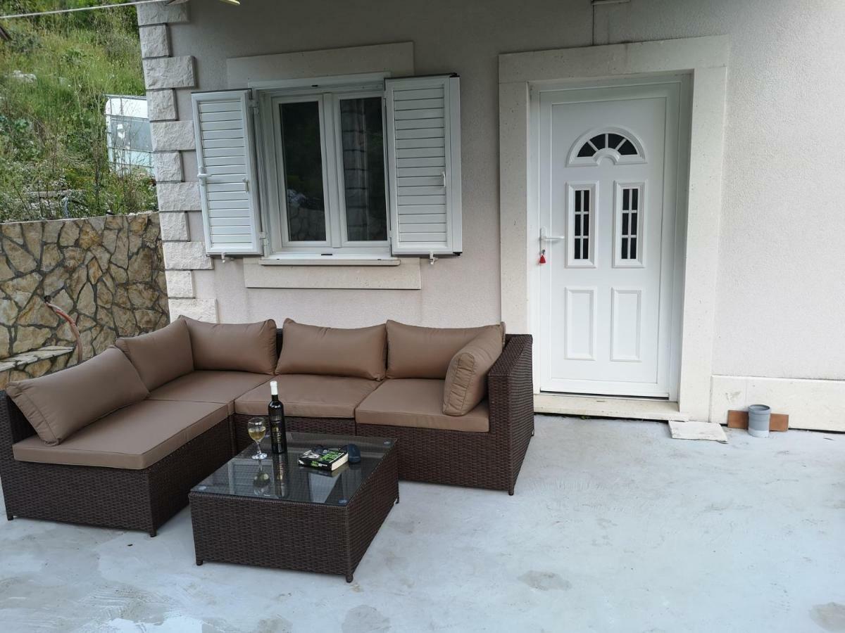 Apartments Porto Della Vita Okuklje Екстериор снимка