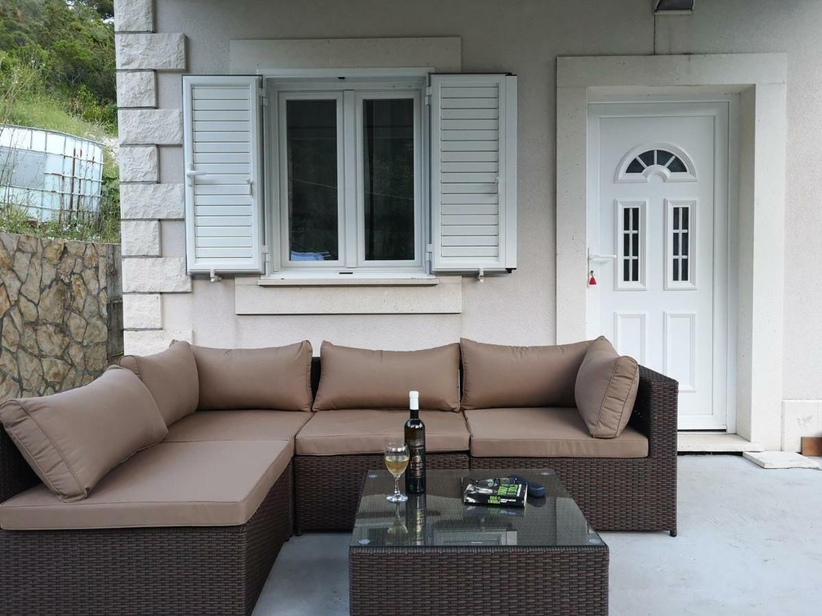 Apartments Porto Della Vita Okuklje Екстериор снимка